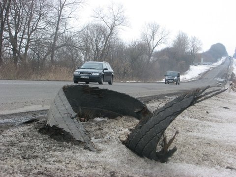 Їхати львівською трасою - небезпечно для життя , фото №1 на сайті 20minut.ua