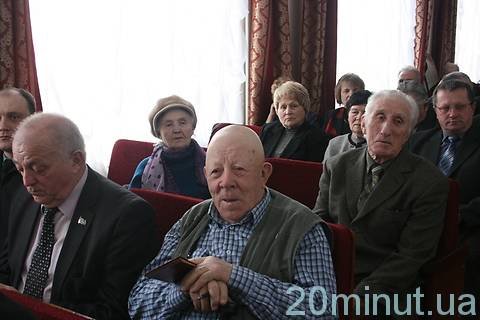 В Житомирі визначили, як зустрічатимуть знаменну дату 70-річчя Великої Перемоги на сайті 20minut.ua В Житомирі визначили, як зустрічатимуть знаменну дату 70-річчя Великої Перемоги, фото №3 на сайті 20minut.ua