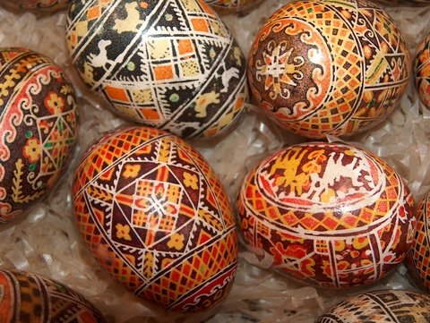 Великдень: У Вінниці традиційно перед Паскою навчають писанкарства , фото №3 на сайті 20minut.ua