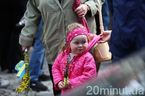"Котики" святять по усьому Тернополю на сайті 20minut.ua "Котики" святять по усьому Тернополю, фото №1 на сайті 20minut.ua