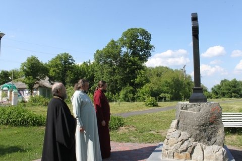 Митрополит Симеон побував у Чорнобильській зоні на сайті 20minut.ua Митрополит Симеон побував у Чорнобильській зоні , фото №2 на сайті 20minut.ua