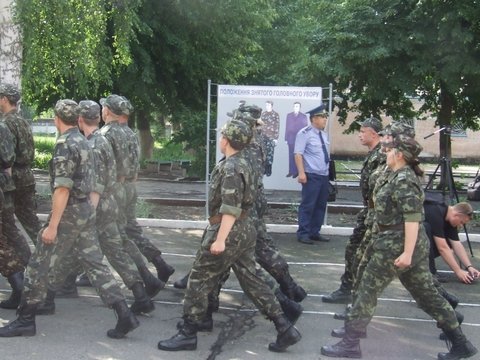 Один день в армії: як першокурсниці в солдати пробувались , фото №8 на сайті 20minut.ua