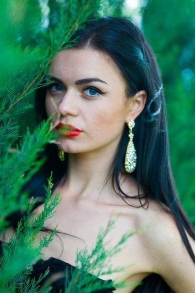 Вікторія Титор повернулася з нагородами із "Miss 7 Continents-2013" на сайті 20minut.ua Вікторія Титор повернулася з нагородами із "Miss 7 Continents-2013", фото №3 на сайті 20minut.ua