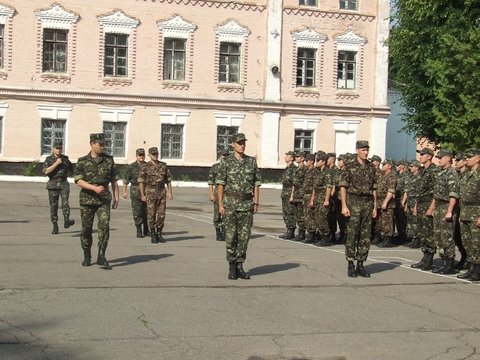 Один день в армії: як першокурсниці в солдати пробувались , фото №6 на сайті 20minut.ua