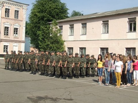 Один день в армії: як першокурсниці в солдати пробувались , фото №3 на сайті 20minut.ua