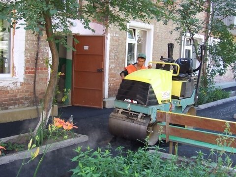 Фото Дня. У Вінниці обіцяють відремонтувати 175 прибудинкових територій на сайті 20minut.ua Фото Дня. У Вінниці обіцяють відремонтувати 175 прибудинкових територій, фото №2 на сайті 20minut.ua