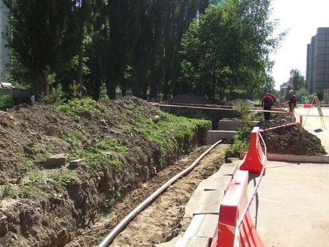 На К. Маркса міняють тепломережу. Гарячої води не буде до опалювального сезону, фото №5 на сайті 20minut.ua