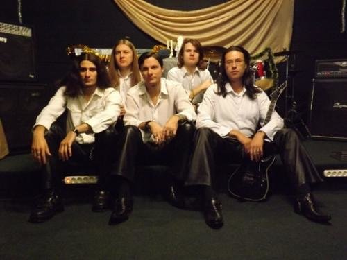 Гурт Time Shadow: Коли пишемо пісні, вона сама собою виходить в стилі power-metal, фото №2 на сайті 20minut.ua