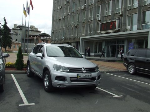 Авто перших осіб Вінниці та області: усі на позашляховиках на сайті 20minut.ua Авто перших осіб Вінниці та області: усі на позашляховиках, фото №3 на сайті 20minut.ua