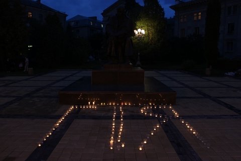 Тернопільські журналісти вшанували пам'ять Георгія Ґонґадзе, фото №2 на сайті 20minut.ua