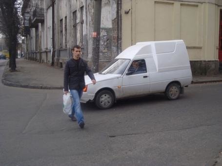 Тернополяни травмуватимуться й надалі, бо на знаки нема грошей на сайті 20minut.ua Тернополяни травмуватимуться й надалі, бо на знаки нема грошей, фото №3 на сайті 20minut.ua