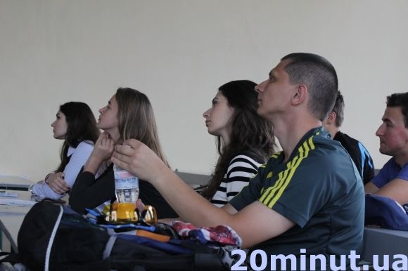 Про композицію кадру, зйомку та монтаж: у Кам'янці відбувся медіа-тренінг, фото №1 на сайті 20minut.ua