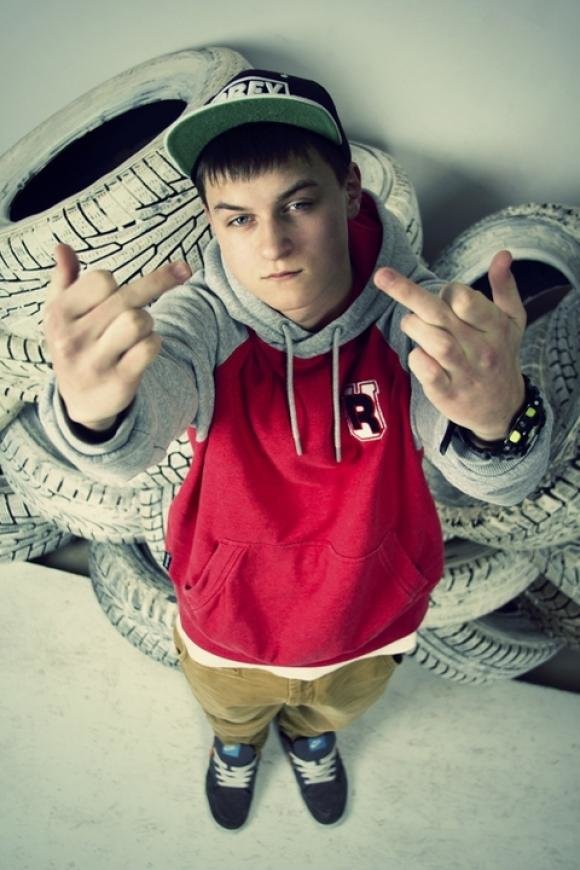 Влад Лученко пишет рэп и ищет ответы на вопросы, фото №1 на сайті 20minut.ua