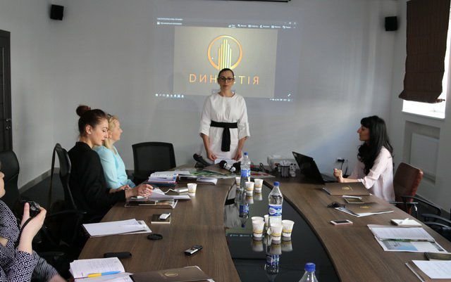 Керівник відділу маркетингу, Інна Маламура