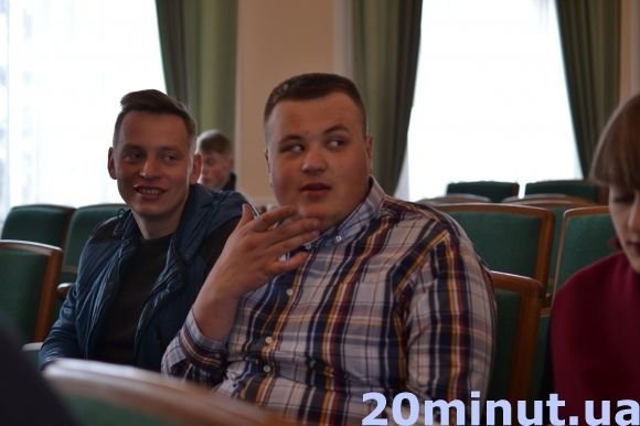 Про соцмережі, журналістські стандарти і «песика»: у Кам’янці минув перший день медіа-форуму, фото №3 на сайті 20minut.ua