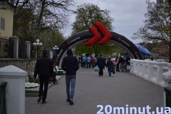 Річкою, каньйоном, на велосипеді: як у Кам’янці пройшов перший ТУРатлон (ФОТО), фото №1 на сайті 20minut.ua