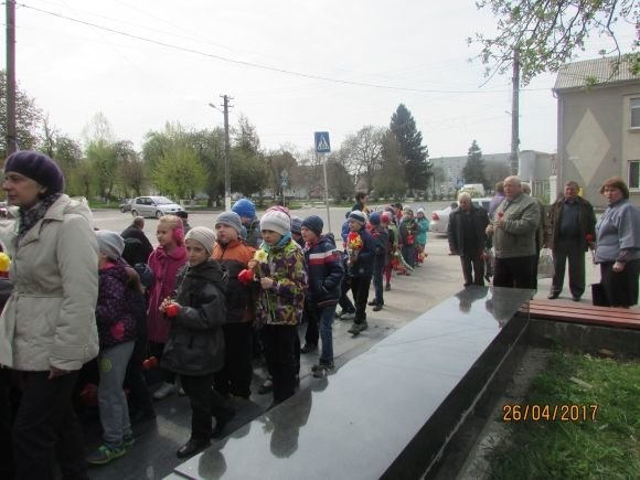 Вибірково вшанували чорнобильців..., фото №29 на сайті 20minut.ua