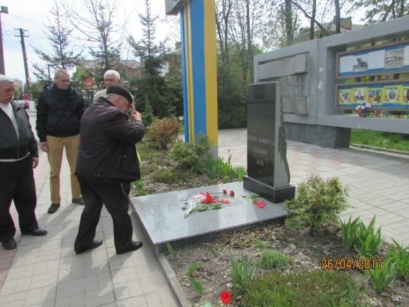 Вибірково вшанували чорнобильців..., фото №35 на сайті 20minut.ua