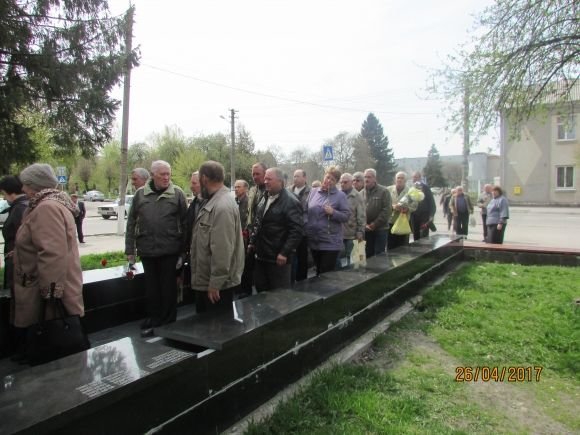 Вибірково вшанували чорнобильців..., фото №25 на сайті 20minut.ua