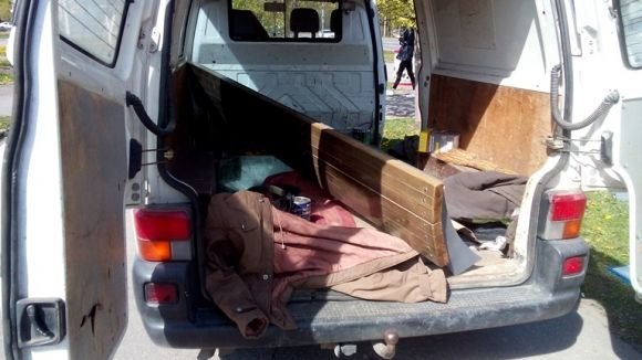 Біля Книжки змінили «не форматну» зупинку. Нова буде чистішою на сайті 20minut.ua Біля Книжки змінили «не форматну» зупинку. Нова буде чистішою, фото №3 на сайті 20minut.ua