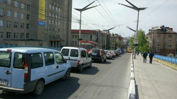 Дорожники перекриють три центральні вулиці. Як об'їжджати водіям, фото №1 на сайті 20minut.ua