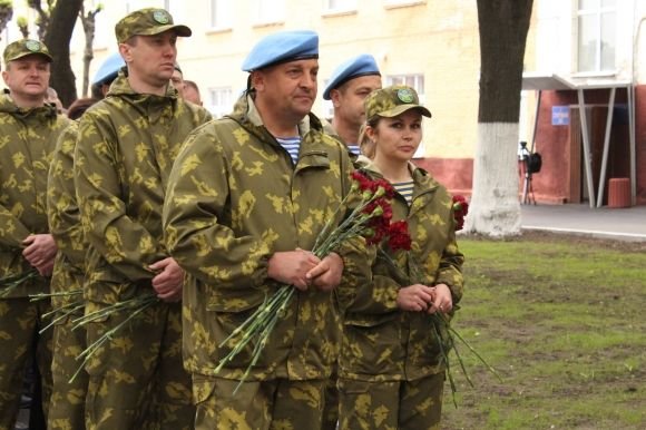 У Вінниці відкрили пам’ятник загиблим нацгвардійцям (ФОТОРЕПОРТАЖ) на сайті 20minut.ua У Вінниці відкрили пам’ятник загиблим нацгвардійцям (ФОТОРЕПОРТАЖ), фото №25 на сайті 20minut.ua