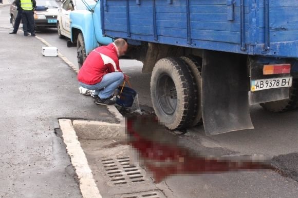 На Тяжилові водій вантажівки насмерть збив 10-річного велосипедиста (ФОТО), фото №7 на сайті 20minut.ua