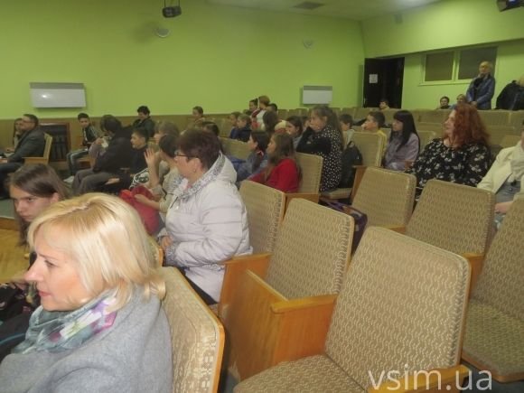 Запальне дефіле та іноземні хіти: в Хмельницькому відбувся концерт «Європейська феєрія», фото №5 на сайті vsim.ua