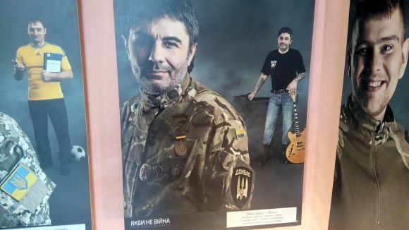 До Вінниці привезли виставку «Якби не війна» — змінені долі у світлинах (ФОТОРЕПОРТАЖ), фото №11 на сайті 20minut.ua