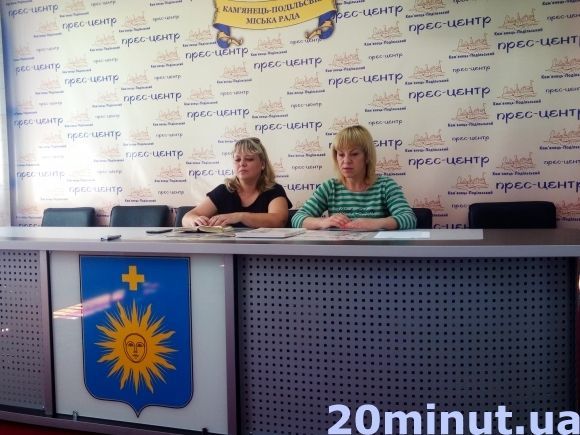 20-метрова розфарбовка, показ ретро-купальників, вистава у стилі «стімпанк»: чим дивуватиме «Ретрофест» у Кам’янці? (ПРОГРАМА), фото №1 на сайті 20minut.ua