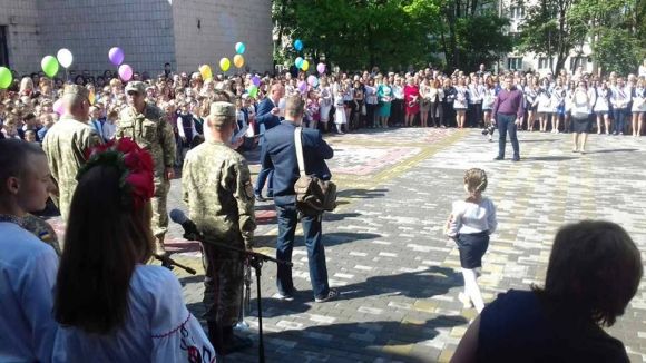 Останній дзвоник у школах Тернополя (оновлюється) на сайті 20minut.ua Останній дзвоник у школах Тернополя (оновлюється), фото №2 на сайті 20minut.ua