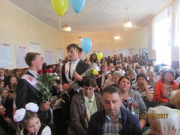 Останній дзвоник в школах міста і району, фото №9 на сайті 20minut.ua