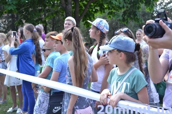 Із дресированими вівчарками та відбитками пальців: у Кам’янці почали відзначати День захисту дітей, фото №4 на сайті 20minut.ua