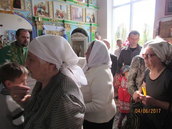 Свято Трійці в парафії "Покрови Пресвятої Богородиці", фото №7 на сайті 20minut.ua