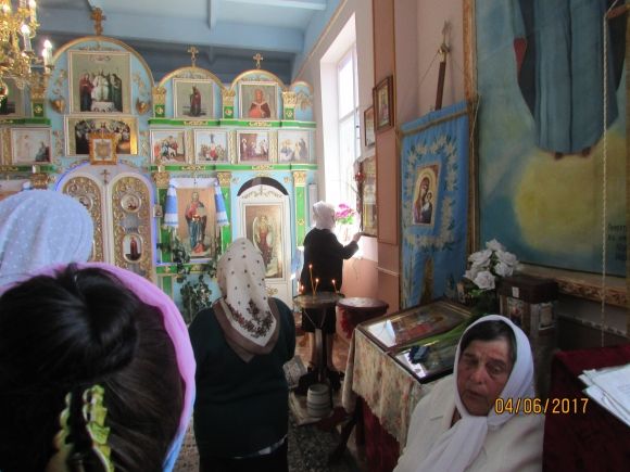 Свято Трійці в парафії "Покрови Пресвятої Богородиці", фото №14 на сайті 20minut.ua