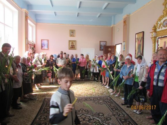 Свято Трійці в парафії "Покрови Пресвятої Богородиці", фото №21 на сайті 20minut.ua