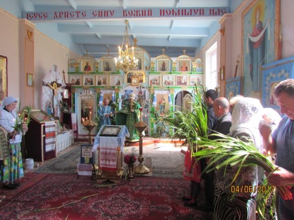 Свято Трійці в парафії "Покрови Пресвятої Богородиці", фото №24 на сайті 20minut.ua