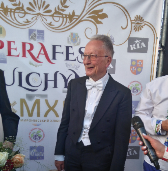 Новини Вінниці - фото з Гучна прем'єра: Як у Тульчині поставили оперу просто неба (ФОТОРЕПОРТАЖ) Гучна прем'єра: Як у Тульчині поставили оперу просто неба (ФОТОРЕПОРТАЖ), фото №12 на сайті 20minut.ua