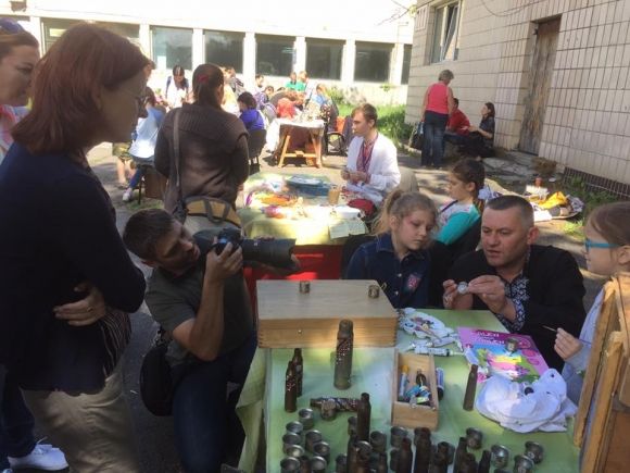 Носій смерті перетворили на символ віри і життя, фото №15 на сайті 20minut.ua