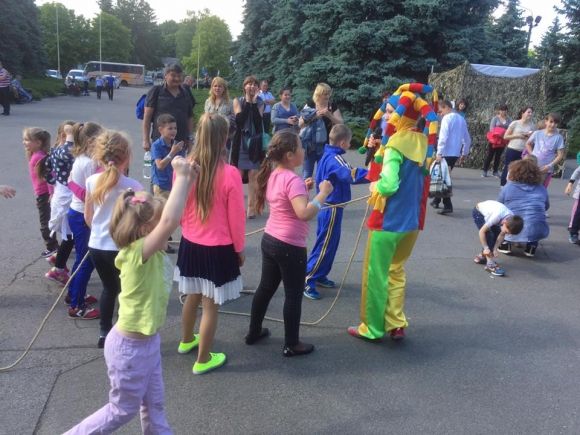 Носій смерті перетворили на символ віри і життя, фото №6 на сайті 20minut.ua