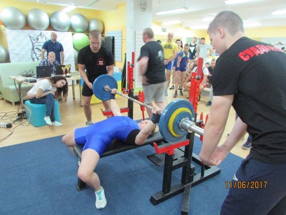 У Вінниці пройшов Кубок Поділля з жиму лежачи (ФОТО- і ВІДЕОРЕПОРТАЖ) на сайті 20minut.ua У Вінниці пройшов Кубок Поділля з жиму лежачи (ФОТО- і ВІДЕОРЕПОРТАЖ), фото №15 на сайті 20minut.ua