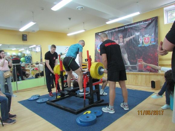 У Вінниці пройшов Кубок Поділля з жиму лежачи (ФОТО- і ВІДЕОРЕПОРТАЖ) на сайті 20minut.ua У Вінниці пройшов Кубок Поділля з жиму лежачи (ФОТО- і ВІДЕОРЕПОРТАЖ), фото №35 на сайті 20minut.ua