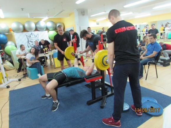 У Вінниці пройшов Кубок Поділля з жиму лежачи (ФОТО- і ВІДЕОРЕПОРТАЖ) на сайті 20minut.ua У Вінниці пройшов Кубок Поділля з жиму лежачи (ФОТО- і ВІДЕОРЕПОРТАЖ), фото №26 на сайті 20minut.ua