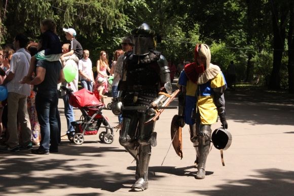 WorkOut-шоу, радіокеровані машинки та шалені хіміки: що відбувається у парку? (ФОТОРЕПОРТАЖ), фото №10 на сайті 20minut.ua