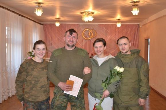 Війна, як постановочне шоу. Відверта розмова з атовцем, який пережив пекло і вистояв, фото №2 на сайті 20minut.ua