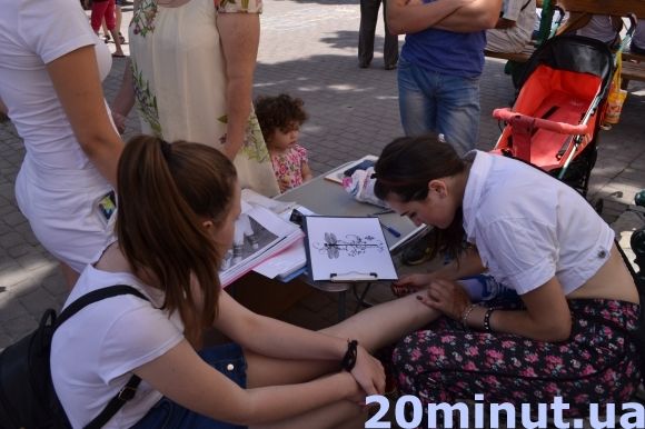 Чим дивував «Ретрофест» у Кам’янці: день перший (ФОТО), фото №11 на сайті 20minut.ua