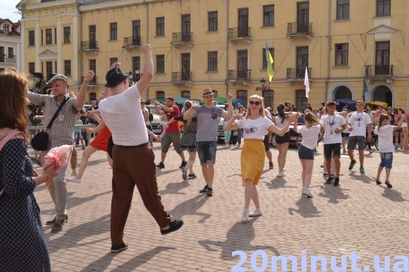 Чим дивував «Ретрофест» у Кам’янці: день перший (ФОТО), фото №19 на сайті 20minut.ua