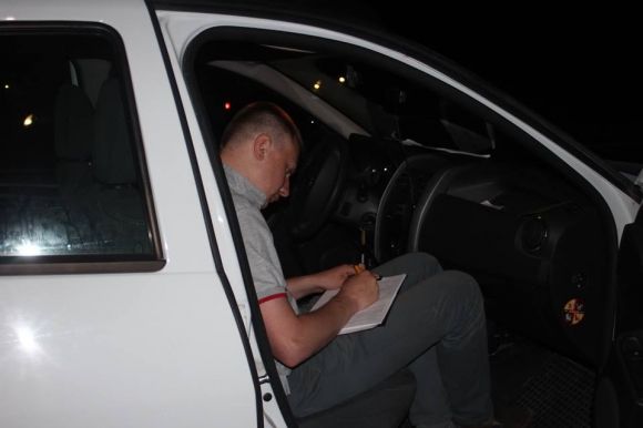 Неподалік аеропорту Renault врізалось в дерево. Троє травмованих (оновлене) на сайті 20minut.ua Неподалік аеропорту Renault врізалось в дерево. Троє травмованих (оновлене), фото №1 на сайті 20minut.ua