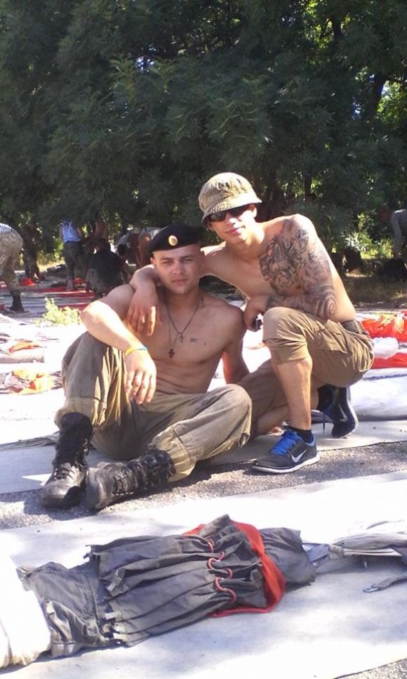 Війна, як постановочне шоу. Відверта розмова з атовцем, який пережив пекло і вистояв, фото №1 на сайті 20minut.ua