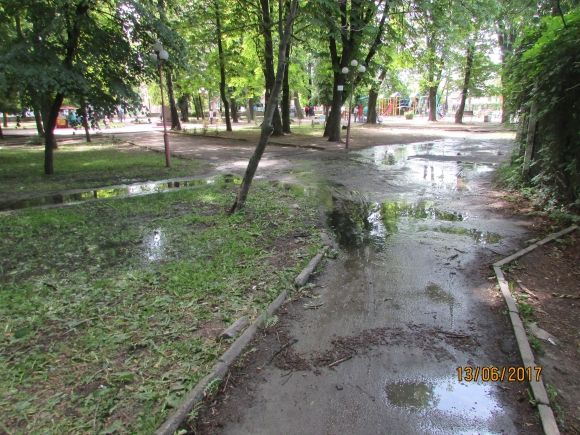 Прогулянка Козятином: подекуди не завадять гумові чоботи на сайті 20minut.ua Прогулянка Козятином: подекуди не завадять гумові чоботи, фото №1 на сайті 20minut.ua